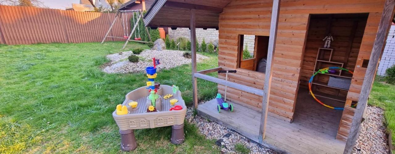 Villa Sveciu Namai Kamile Šiauliai Exterior foto