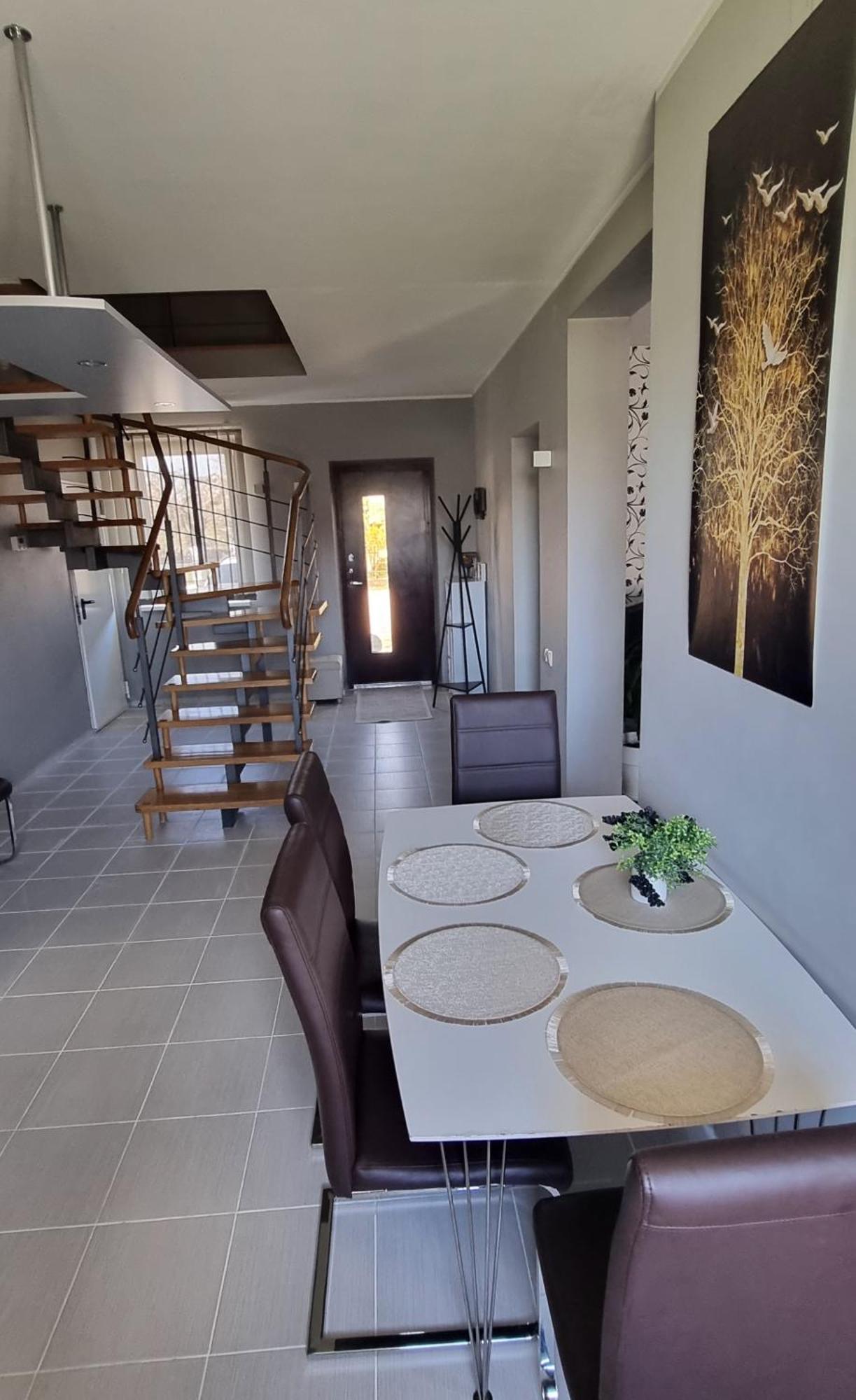 Villa Sveciu Namai Kamile Šiauliai Exterior foto